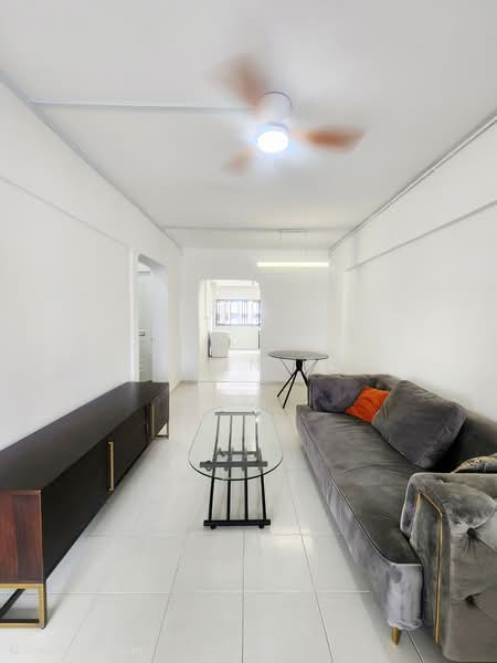 75 Telok Blangah Drive, 75 Telok Blangah Drive, 2 Bedrooms, 721 sqft, HDB Flat For Rent, by Kelvin Tan, 500106089 - Living Room - PropertyGuru.com.sg