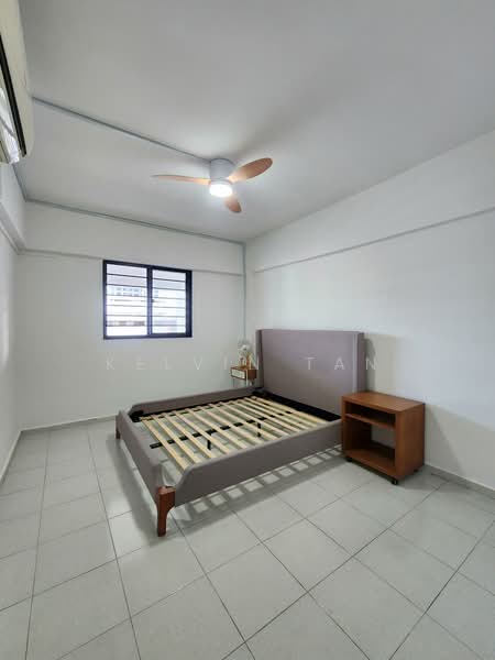 75 Telok Blangah Drive, 75 Telok Blangah Drive, 2 Bedrooms, 721 sqft, HDB Flat For Rent, by Kelvin Tan, 500106089 - Bedroom - PropertyGuru.com.sg