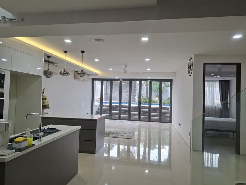 Beautifully Renovated Detached House @ Seletar Hills Estate Below $10m, Neram,Kasai,Dedap, Seletar / Yio Chu Kang, 7 Bedrooms, 8,078 sqft, Detached House For Sale, by Leslie Lim, 500106099 - Kitchen - PropertyGuru.com.sg