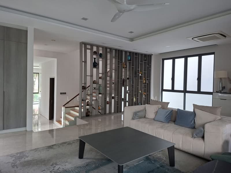 Beautifully Renovated Detached House @ Seletar Hills Estate Below $10m, Neram,Kasai,Dedap, Seletar / Yio Chu Kang, 7 Bedrooms, 8,078 sqft, Detached House For Sale, by Leslie Lim, 500106099 - Living Room - PropertyGuru.com.sg