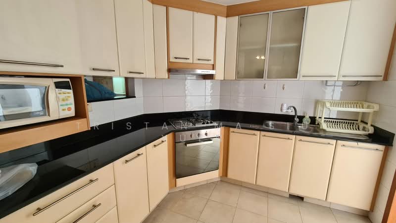 Lilydale, 560 Yishun Ave 6, 3 Bedrooms, 1,195 sqft, Condominium For Sale, by Tristan Ma Siu Yuen, 500106100 - Kitchen - PropertyGuru.com.sg