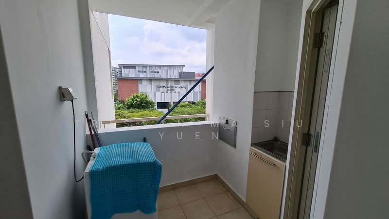 Lilydale, 560 Yishun Ave 6, 3 Bedrooms, 1,195 sqft, Condominium For Sale, by Tristan Ma Siu Yuen, 500106100 - Balcony - PropertyGuru.com.sg