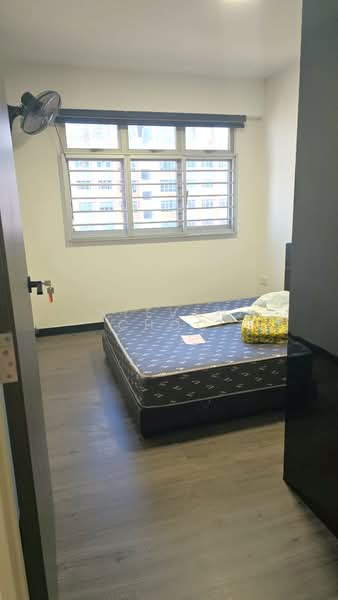 150 Silat Avenue, 150 Silat Avenue, 2 Bedrooms, 721 sqft, HDB Flat For Rent, by Steven Choo, 500106122 - Bedroom - PropertyGuru.com.sg