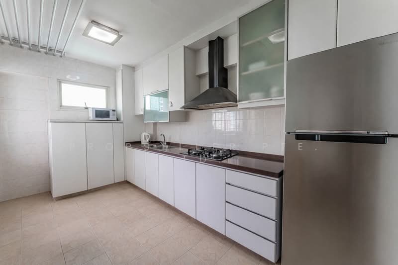 128A Punggol Field Walk, 128A Punggol Field Walk, 3 Bedrooms, 1,184 sqft, HDB Flat For Sale, by Florence Ho, 500106129 - Kitchen - PropertyGuru.com.sg