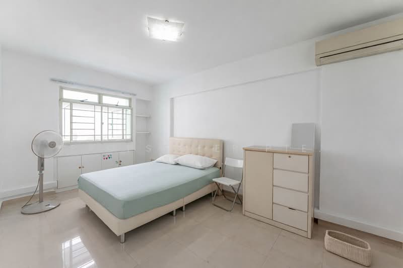 128A Punggol Field Walk, 128A Punggol Field Walk, 3 Bedrooms, 1,184 sqft, HDB Flat For Sale, by Florence Ho, 500106129 - Bedroom - PropertyGuru.com.sg