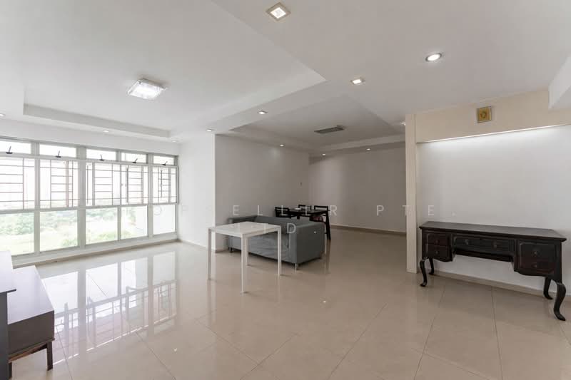 128A Punggol Field Walk, 128A Punggol Field Walk, 3 Bedrooms, 1,184 sqft, HDB Flat For Sale, by Florence Ho, 500106129 - Living Room - PropertyGuru.com.sg