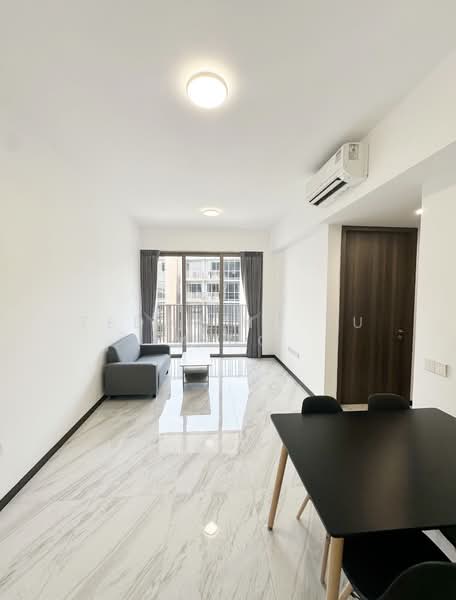 Pasir Ris 8, 8 Pasir Ris Drive 8, 2 Bedrooms, 775 sqft, Apartment For Sale, by Teddy Ng Yu Ming, 500106144 - Living Room - PropertyGuru.com.sg