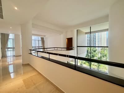 For Rent - The Colonnade