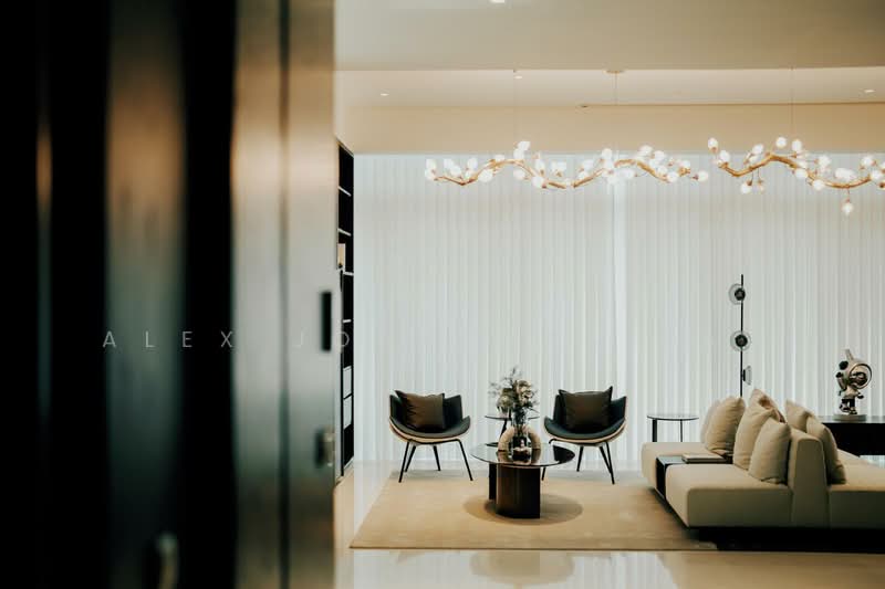 Marina One Residences, 21 Marina Way, 4 Bedrooms, 7,459 sqft, Condominium For Sale, by Alex Jonathan Tay, 500106160 - Living Room - PropertyGuru.com.sg