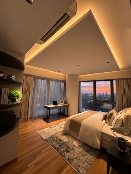 One Shenton, 1 Shenton Way, 4 Bedrooms, 7,040 sqft, Condominium For Sale, by Jaslin Lee, 500106180 - Bedroom - PropertyGuru.com.sg