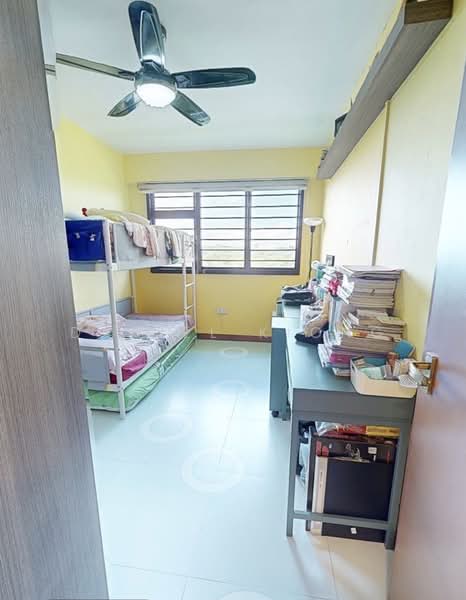 549B Segar Road, 549B Segar Road, 3 Bedrooms, 1,216 sqft, HDB Flat For Sale, by Daniel Kiong, 500106184 - Bedroom - PropertyGuru.com.sg
