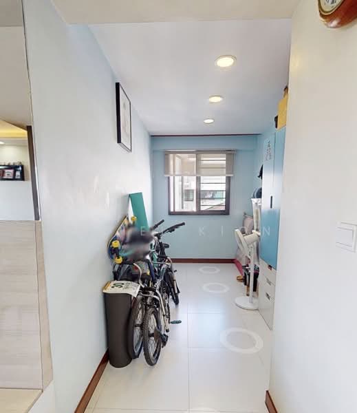 549B Segar Road, 549B Segar Road, 3 Bedrooms, 1,216 sqft, HDB Flat For Sale, by Daniel Kiong, 500106184 - Suggested Study - PropertyGuru.com.sg