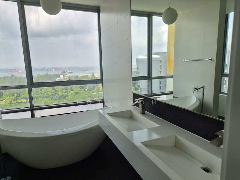 The View @ Meyer, 46 Meyer Road, 4 Bedrooms, 4,380 sqft, Apartment For Sale, by Lois Goh, 500106188 - Bathroom - PropertyGuru.com.sg