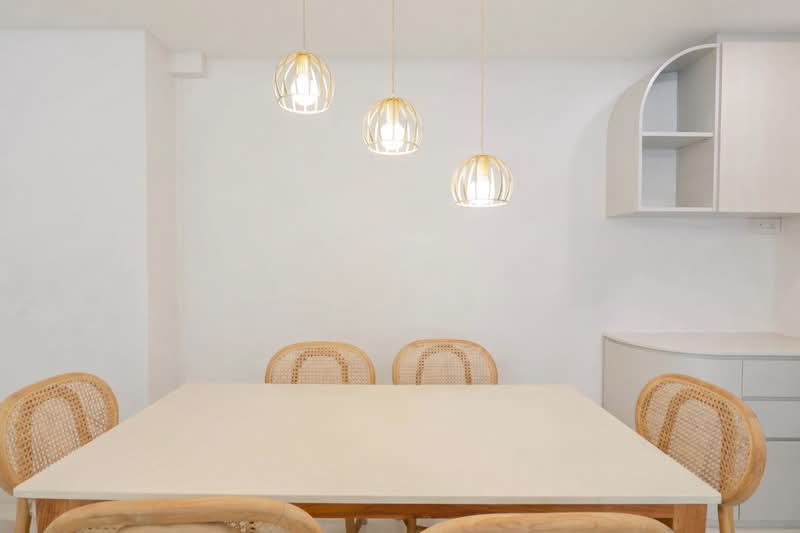 290E Bukit Batok Street 24, 290E Bukit Batok Street 24, 3 Bedrooms, 1,302 sqft, HDB Flat For Sale, by Lim Yong Keong, 500106190 - Dining Room - PropertyGuru.com.sg