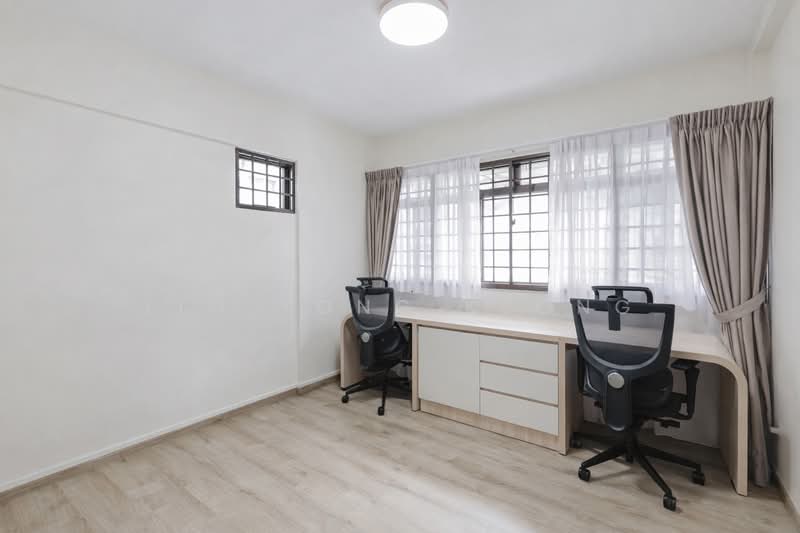 290E Bukit Batok Street 24, 290E Bukit Batok Street 24, 3 Bedrooms, 1,302 sqft, HDB Flat For Sale, by Lim Yong Keong, 500106190 - Common Room - PropertyGuru.com.sg