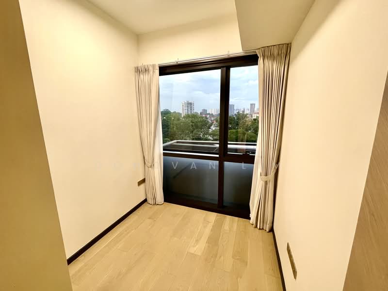 Perfect Ten, 323 Bukit Timah Road, 2 Bedrooms, 797 sqft, Condominium For Sale, by Donovan Lim, 500106193 - PropertyGuru.com.sg