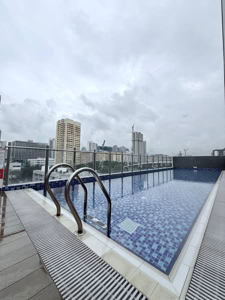Cavan Suites, 11 Cavan Road, 1 Bedroom, 463 sqft, Apartment For Rent, by Lisa Ang, 500106201 - Pool - PropertyGuru.com.sg