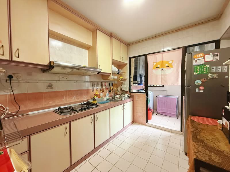680C Jurong West Central 1, 680C Jurong West Central 1, 3 Bedrooms, 1,012 sqft, HDB Flat For Sale, by Jac Athena, 500106202 - Kitchen - PropertyGuru.com.sg