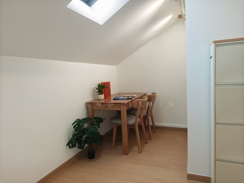 80B Lorong 25A Geylang, 80B Lorong 25A Geylang, 1 Bedroom, 250 sqft, HDB Flat For Rent, by Zheng Libin, 500106213 - Study - PropertyGuru.com.sg