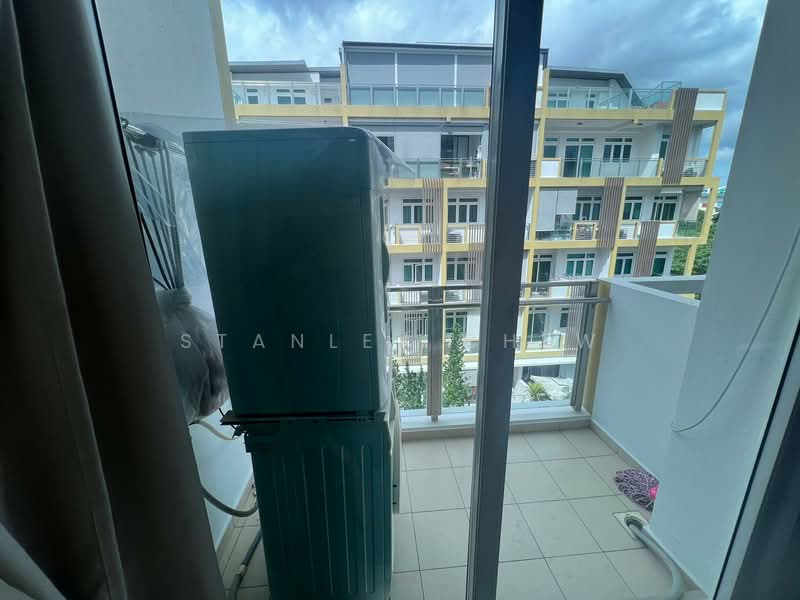 Parc Rosewood, 71 Rosewood Drive, 1 Bedroom, 431 sqft, Condominium For Rent, by Stanley Chew, 500106234 - Balcony - PropertyGuru.com.sg