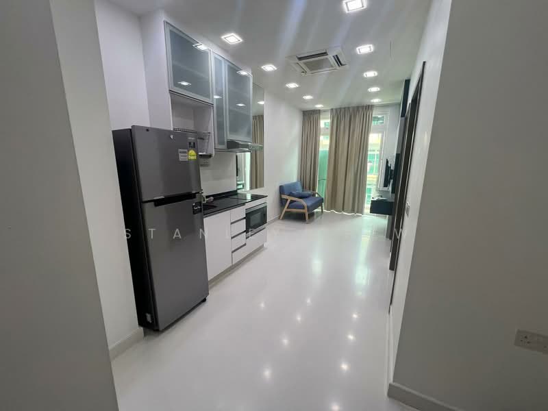 Parc Rosewood, 71 Rosewood Drive, 1 Bedroom, 431 sqft, Condominium For Rent, by Stanley Chew, 500106234 - Kitchen - PropertyGuru.com.sg