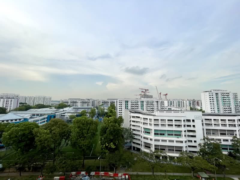 462 Jurong West Street 41, 462 Jurong West Street 41, 2 Bedrooms, 786 sqft, HDB Flat For Sale, by Jas Chua, 500106244 - Exterior - PropertyGuru.com.sg