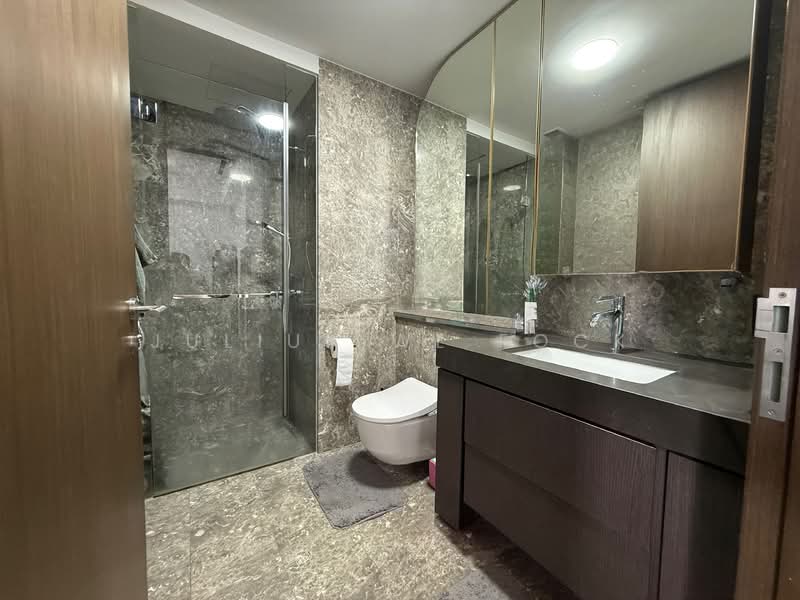 Avenue South Residence, 13 Silat Avenue, 2 Bedrooms, 657 sqft, Condominium For Sale, by Julius WL Fock, 500106277 - Bathroom - PropertyGuru.com.sg