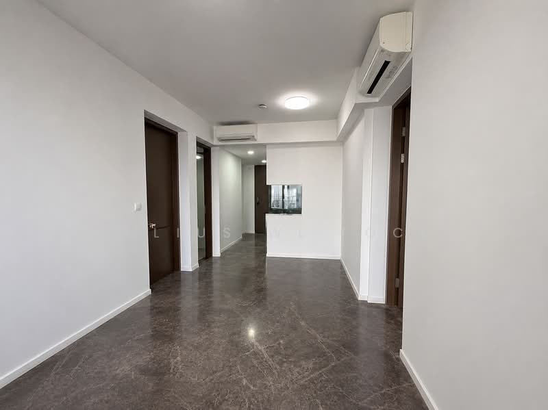 Avenue South Residence, 13 Silat Avenue, Alexandra / Commonwealth, 2 Bedrooms, 657 sqft, Condominium For Sale, by Julius WL Fock, 500106277 - Corridor - PropertyGuru.com.sg