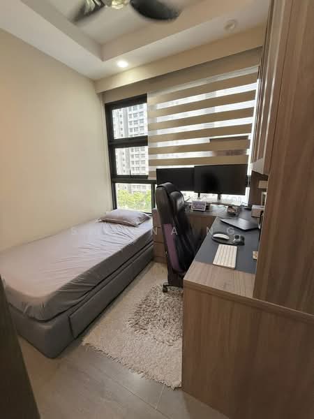 Lush Acres, Sengkang West Way/Fernvale, 5 Bedrooms, 1,506 sqft, Executive Condominium For Sale, by Shanna Ng, 500106292 - Bedroom - PropertyGuru.com.sg