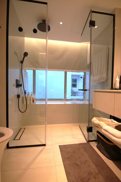 Optima @ Tanah Merah, 86 Tanah Merah Kechil Avenue, 3 Bedrooms, 1,001 sqft, Condominium For Sale, by Dickson Lee 李鼎盛, 500106305 - Master Bathroom - PropertyGuru.com.sg
