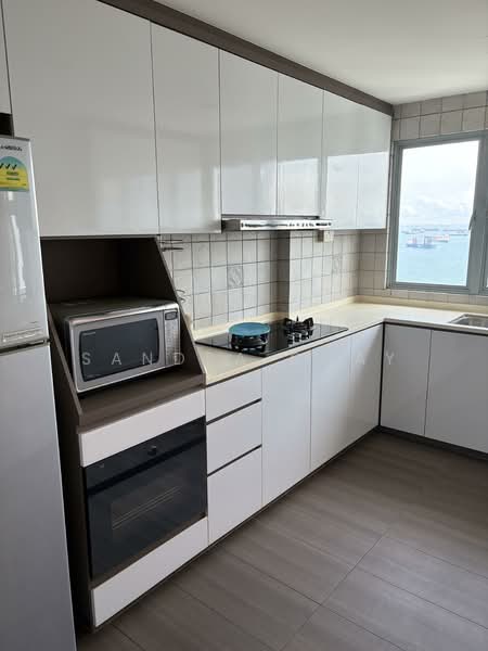 The Makena, 125 Meyer Road, 3 Bedrooms, 1,636 sqft, Condominium For Rent, by Sandra Chay, 500106312 - Kitchen - PropertyGuru.com.sg