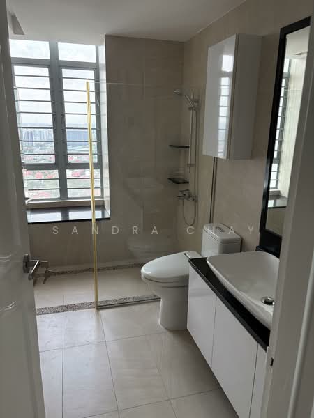 The Makena, 125 Meyer Road, 3 Bedrooms, 1,636 sqft, Condominium For Rent, by Sandra Chay, 500106312 - Bathroom - PropertyGuru.com.sg