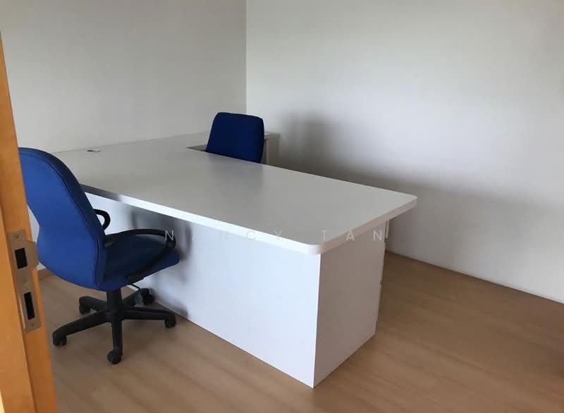 The Spire, 10 Bukit Batok Crescent, 818 sqft, Light Industrial (B1) For Sale, by Nancy Tan, 500106336 - Study - CommercialGuru.com.sg