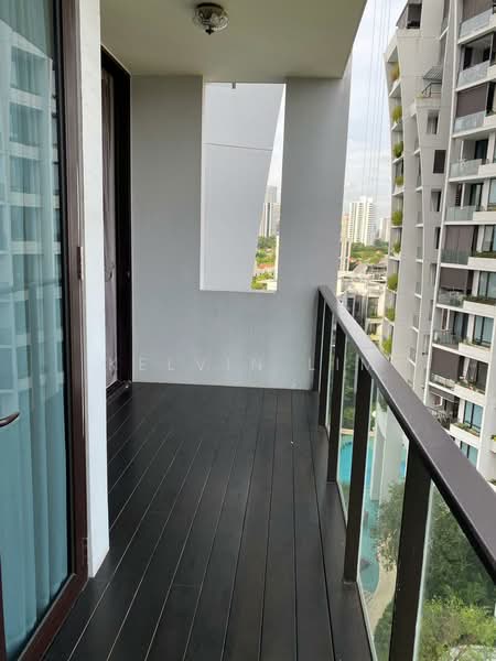 The Crest, 105 Prince Charles Crescent, 2 Bedrooms, 775 sqft, Condominium For Rent, by Kelvin Lim, 500106356 - Balcony - PropertyGuru.com.sg