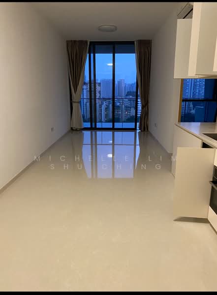 The Crest, 103 Prince Charles Crescent, 2 Bedrooms, 926 sqft, Condominium For Rent, by Michelle Lim Shu Ching, 500106358 - View - PropertyGuru.com.sg