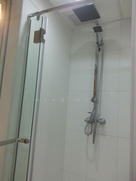 The Sail @ Marina Bay, 6 Marina Boulevard, Studio, 400 sqft, Condominium For Rent, by Alan Huy, 500106359 - Bathroom - PropertyGuru.com.sg