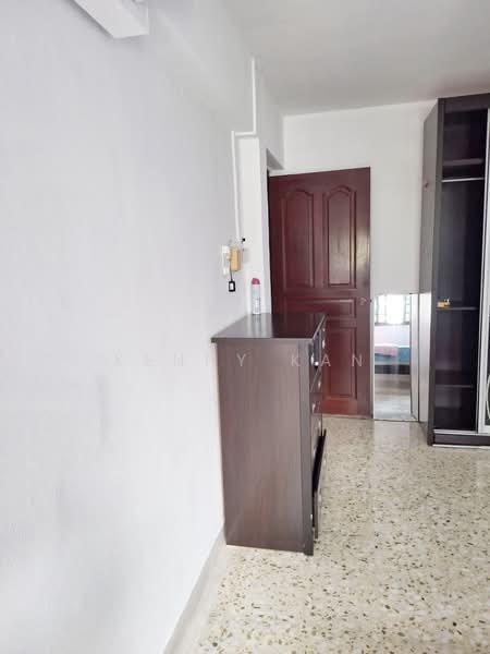 137 Bedok North Avenue 3, 137 Bedok North Avenue 3, Room Rental, 100 sqft, HDB Flat For Rent, by Kenny Kan, 500106363 - Interior - PropertyGuru.com.sg