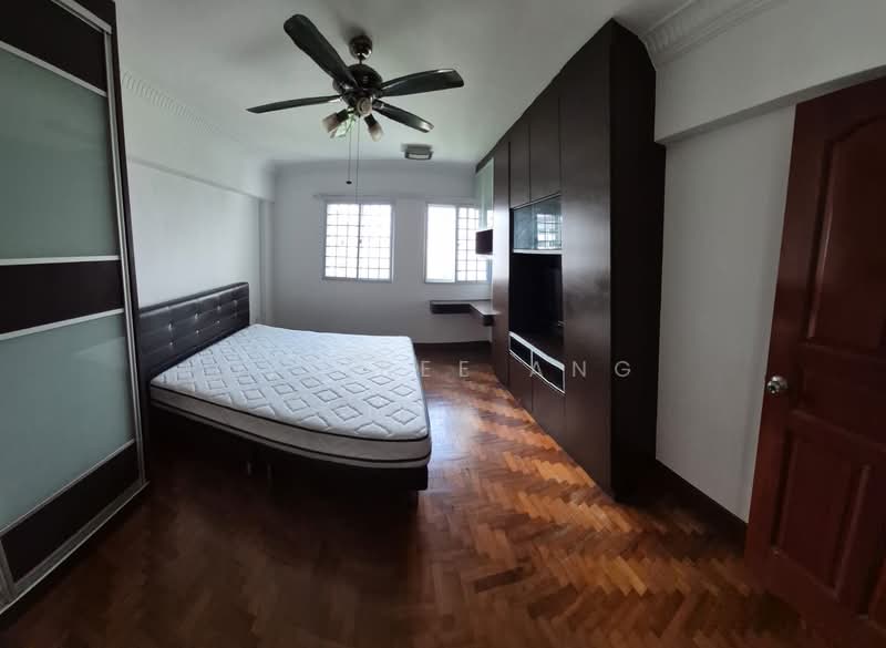 Melville Park, 28 Simei Street 1, 3 Bedrooms, 1,399 sqft, Apartment For Rent, by Desiree Ang, 500106364 - Master Bedroom - PropertyGuru.com.sg