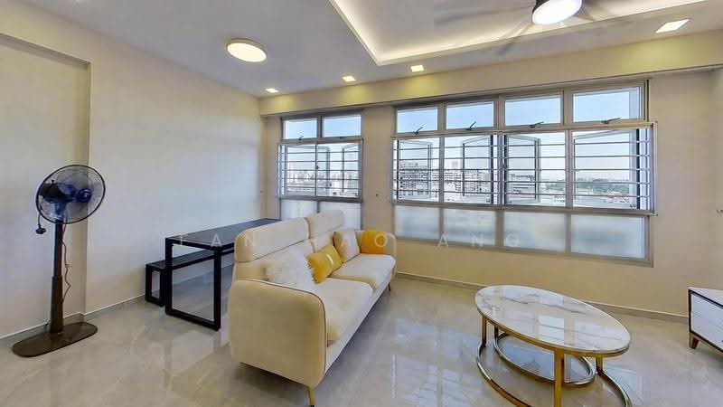 153B Bedok South Road, 153B Bedok South Road, Bedok / Upper East Coast, 3 Bedrooms, 1,216 sqft, HDB Flat For Sale, by Fan Hao Ang, 500106396 - Living Room - PropertyGuru.com.sg