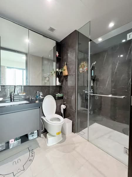 Parc Clematis, 8F Jalan Lempeng, 2 Bedrooms, 743 sqft, Condominium For Rent, by Novene Ng, 500106397 - Bathroom - PropertyGuru.com.sg
