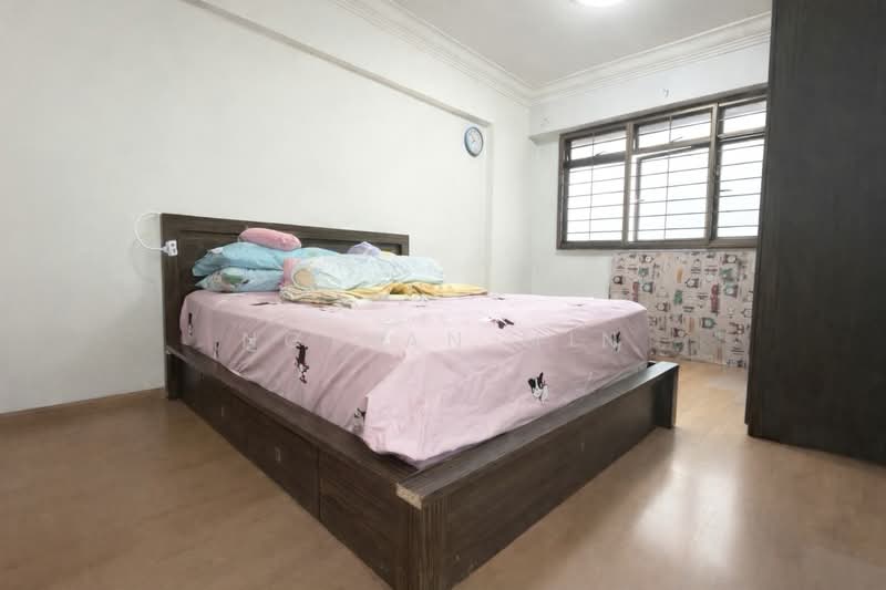 589C Montreal Drive, 589C Montreal Drive, 3 Bedrooms, 980 sqft, HDB Flat For Sale, by Ng Han Min, 500106403 - Bedroom - PropertyGuru.com.sg