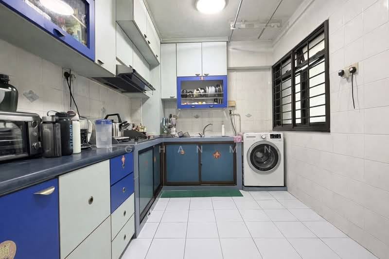 589C Montreal Drive, 589C Montreal Drive, 3 Bedrooms, 980 sqft, HDB Flat For Sale, by Ng Han Min, 500106403 - Kitchen - PropertyGuru.com.sg