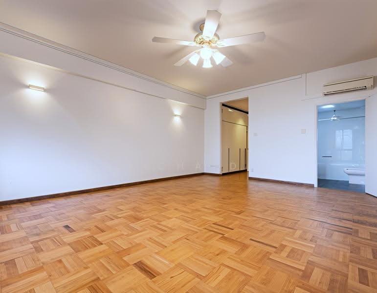 The Cairnhill, 4 Cairnhill Rise, Orchard / River Valley, 4 Bedrooms, 2,809 sqft, Condominium For Rent, by Richard Then, 500106408 - Living Room - PropertyGuru.com.sg