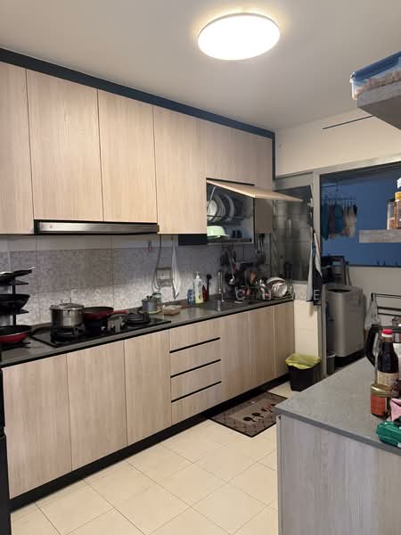 365B Sembawang Crescent, 365B Sembawang Crescent, 3 Bedrooms, 1,001 sqft, HDB Flat For Sale, by Esther Chye, 500106420 - Kitchen - PropertyGuru.com.sg