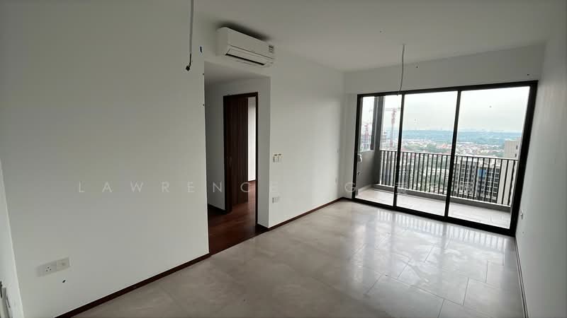 Lentor Modern, Lentor Central, 3 Bedrooms, 980 sqft, Condominium For Rent, by Lawrence Ng 黄启恒, 500106424 - Balcony - PropertyGuru.com.sg