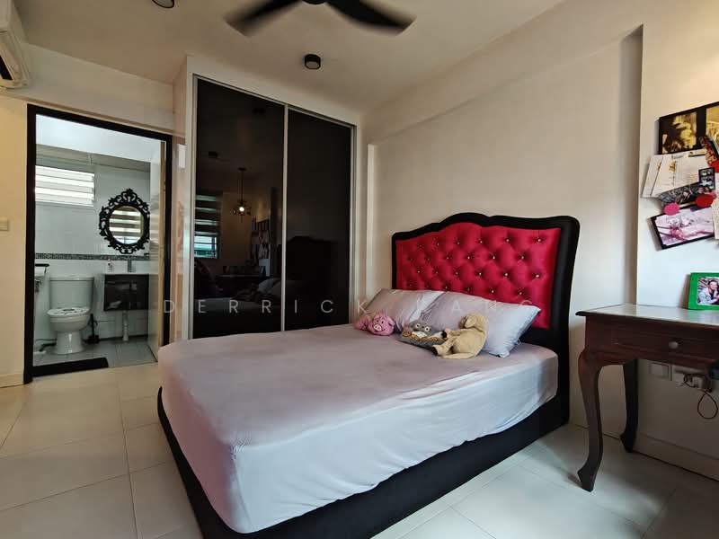 315C Yishun Greenwalk, 315C Yishun Avenue 9, 3 Bedrooms, 990 sqft, HDB Flat For Sale, by Derrick Dang, 500106434 - Bedroom - PropertyGuru.com.sg