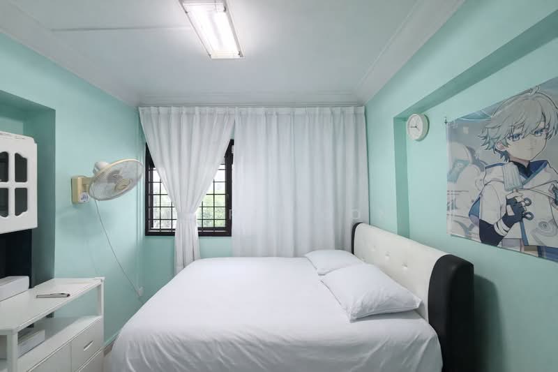 617 Jurong West Street 65, 617 Jurong West Street 65, 3 Bedrooms, 915 sqft, HDB Flat For Sale, by WeiPin Oon, 500106438 - Bedroom - PropertyGuru.com.sg