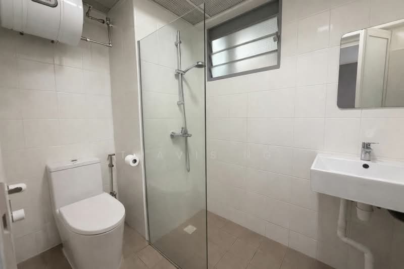 272C Punggol Walk, 272C Punggol Walk, 3 Bedrooms, 1,001 sqft, HDB Flat For Sale, by Travis Ng, 500106442 - Bathroom - PropertyGuru.com.sg