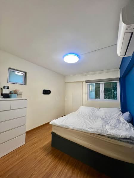 54 Pipit Road, 54 Pipit Road, 3 Bedrooms, 1,012 sqft, HDB Flat For Rent, by Jerome Kuan, 500106450 - Bedroom - PropertyGuru.com.sg