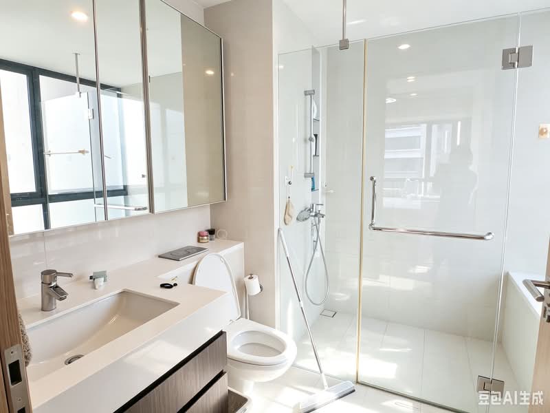 The Palette, 121 Pasir Ris Grove, 3 Bedrooms, 1,163 sqft, Condominium For Sale, by Kris Qiu (邱志琴), 500106458 - Bathroom - PropertyGuru.com.sg